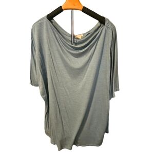 Ninexis off the shoulder top